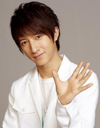 知情人:韩庚官司要赔20亿韩元巨额赎身费_娱