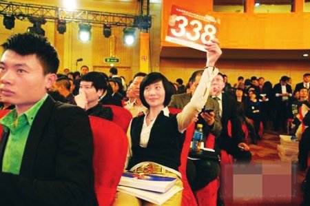 央视广告招标:经济晴雨表变豪门盛宴