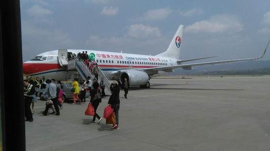 大理至成都一航班备降昆明 或因除冰系统故障