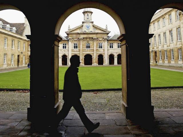 英专家支招入学考试 五步跨入牛津剑桥