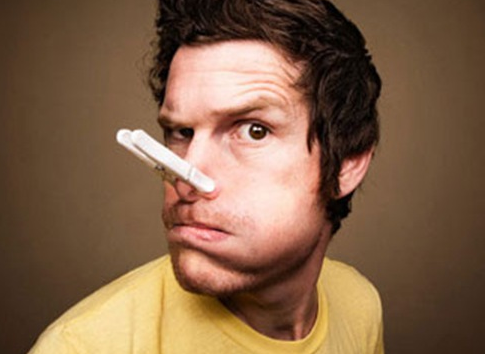 谁说鼻炎治不好 1分钟打破鼻炎界的谎言