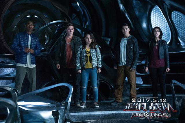 《超凡战队》曝光最新正片片段 阿尔法五号亮