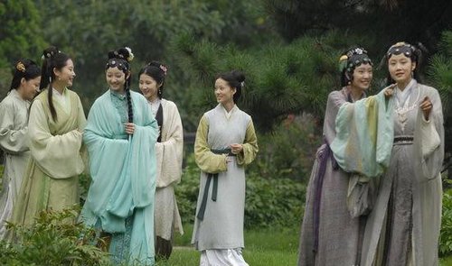 btv新《红楼梦》热播 李少红作品气质相似_腾