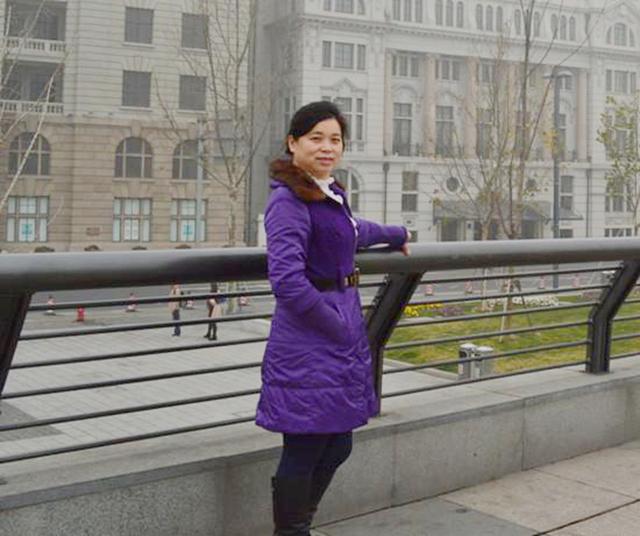 成都最美女教师:青羊实验中学朱君义