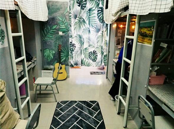 这样的大学寝室 住四年也不想走