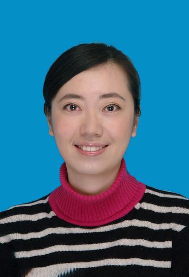 成都石室外语学校张桦桦