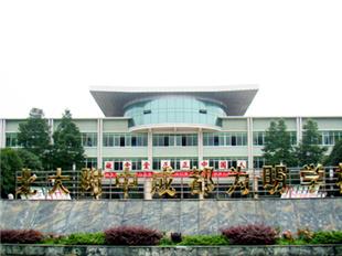 北大附中成都为明学校:连续6年蝉联青白江中考