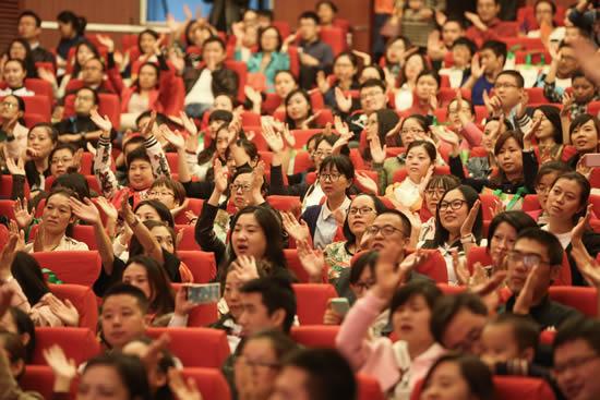 孩子该怎么学英语 安妮鲜花为你支招_大成网_