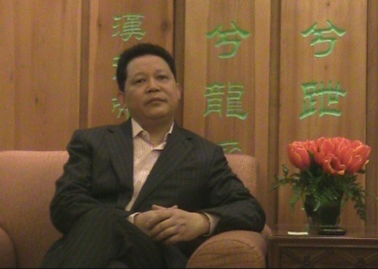 成都市政协副主席杨兴平:网民也要有大局意识