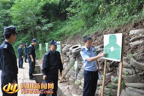 自贡全市法院司法警察岗位大练兵活动迎接省高