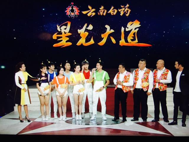 四川文化传媒职业学院练习生荣获CCTV星光大道冠军