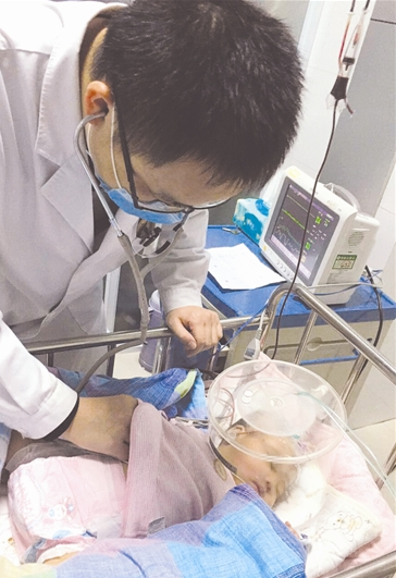 广元3个月大婴儿颅内出血 疑因大人搂抱摇晃惹