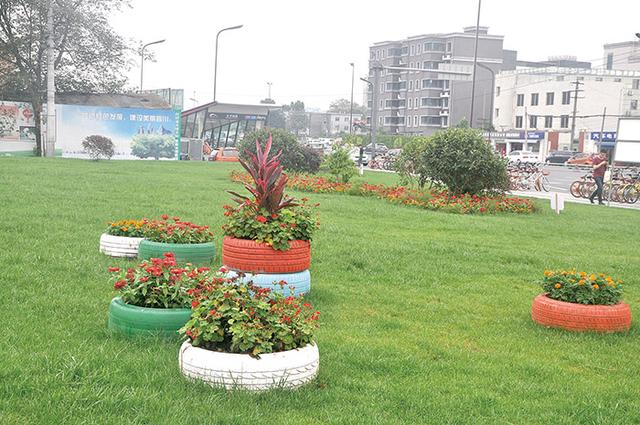 成都武侯中环路太平园地铁口城市环境变形记