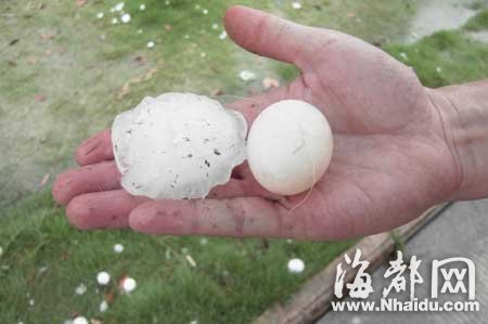 狂风暴雨强冰雹袭击闽北 5分钟毁掉一个村(组