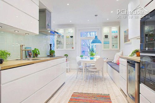 90后缤纷<em>水蜜</em>糖果屋 妆扮70平靓丽空间_大成