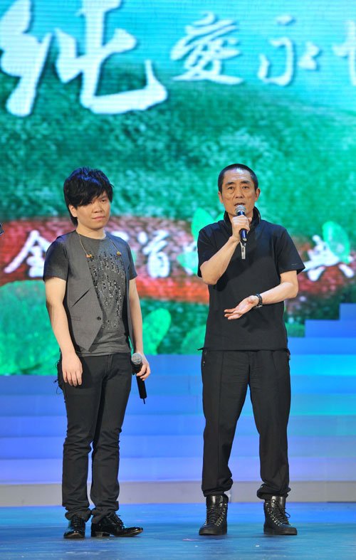 《山楂树》片尾歌催人泪下 常石磊纯净声音获