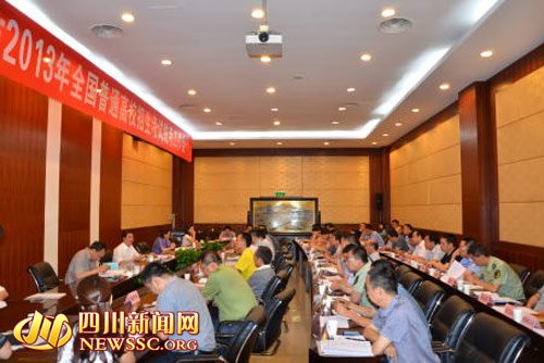 阆中扎实做好2013年普通高考工作