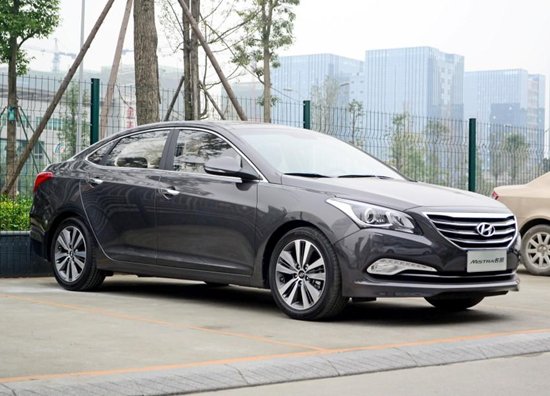 北京现代名图现车到店 200最少抵2000