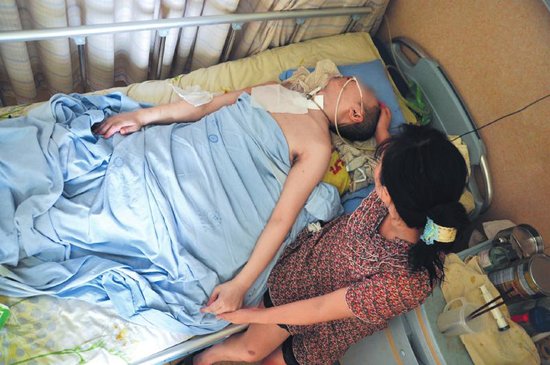 患者打止痛针后昏迷4个月 家属将走法律程序