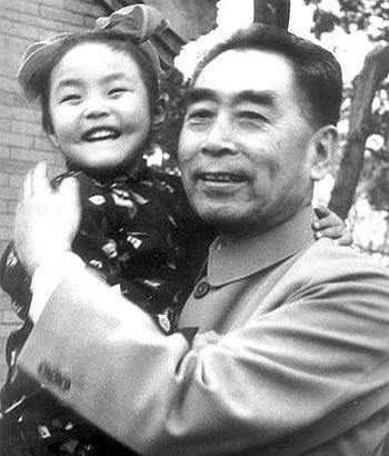 大爱无边:没有<em>子女</em>+<em>周总理</em>怎样释放亲情