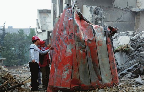 逃生舱借爆破做试验续:方舟引网友关注