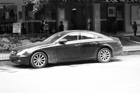 内江两男子浙江劫财杀人 女受害人被奸杀(图)