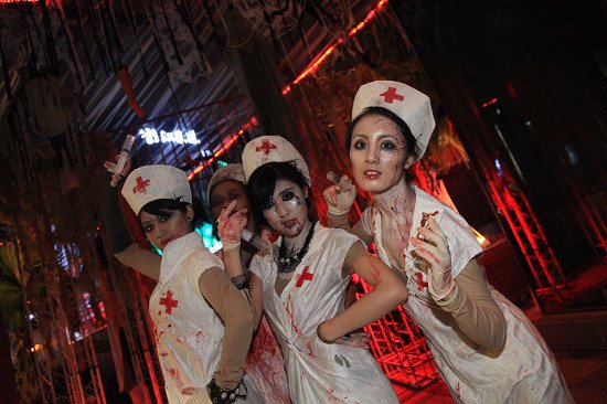 兰桂坊成都万圣节惊悚还魂恐怖护士复仇之夜