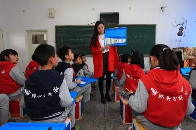 嘉祥郫县:荣获成都市艺术教育特色学校称号