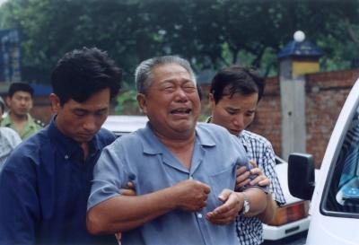 给“失独者”以迟到的爱_大成网_腾讯网