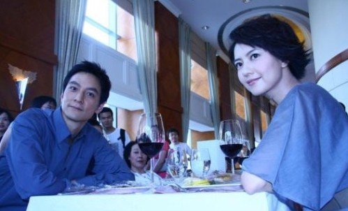 吴彦祖28日香港补办婚礼 自曝求婚因准备生孩