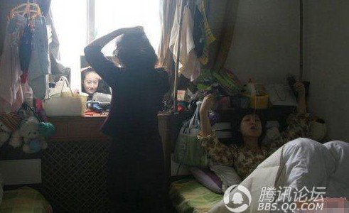 <em>空姐私密生活照外泄</em> - 找美食 - 大成社区