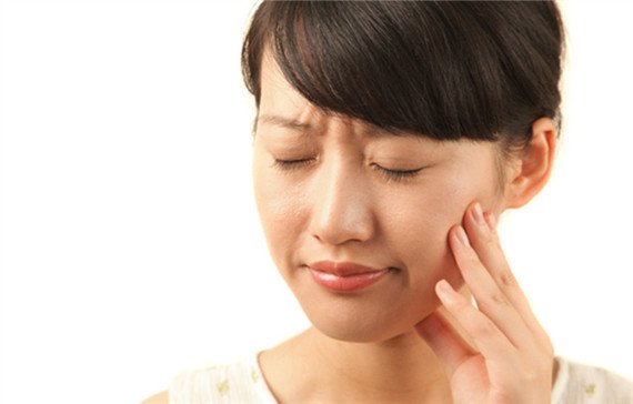 8种牙疼预示炎症不同阶段-生活小贴士