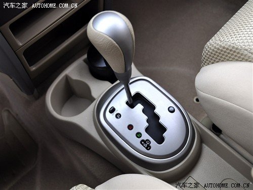 帮MM选车 4款<em>适合女生开的小型车</em>推荐_车市要