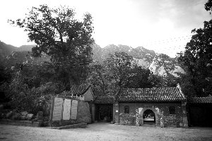 北大才子出家修行追踪 压力大暂离寺庙求安静