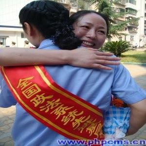 南充美女民警获全国优秀党员干警称号