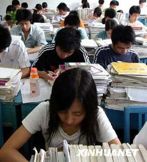 教育观察:掐尖之争 戴着应试教育镣铐的跳舞