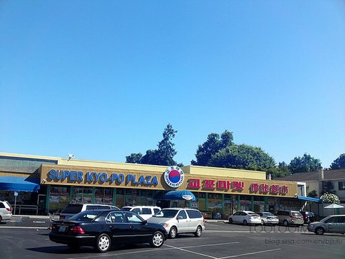 实拍美国的韩国商品超市 组图