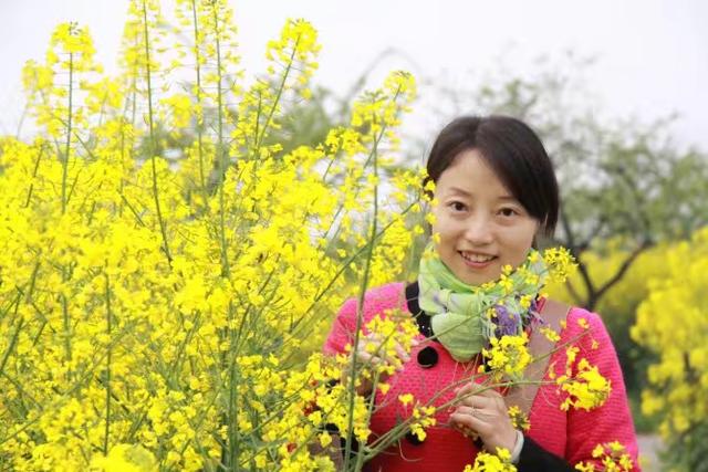 成都市优秀班主任:尊重每个生命 发掘不一样的