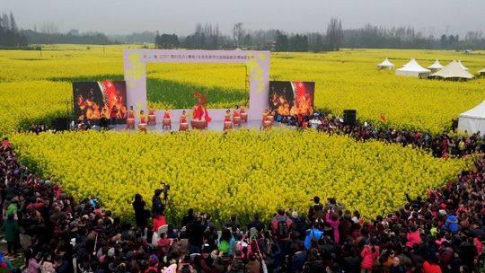 都江堰柳街非遗传承薅秧歌 原生态中抒发浓浓