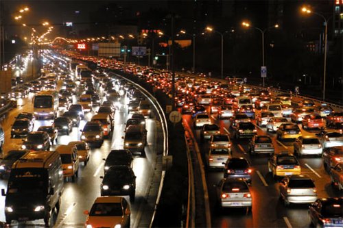 专家:北京交通拥堵归根结底是城市规划问题