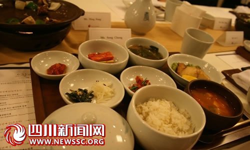 (本网记者看韩国)在首尔感受川菜文化的魅力