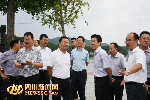 南充市长向东到阆中调研国际旅游节筹备工作(
