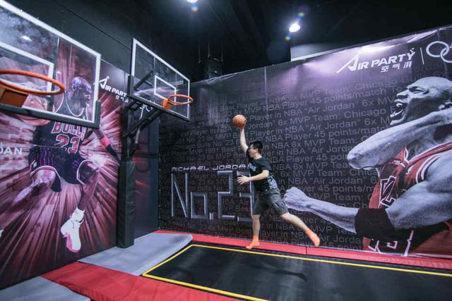 美国室内运动嘉年华空气湃入驻成都龙湖北城天街