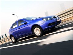 把实用放在首位 测试长安CX30 1.6MT