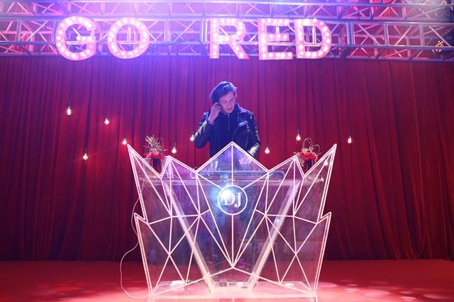 星光三月,情燃华澳--华澳新桥集团2017 Go Re