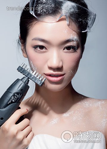 40分钟易容术 微晶磨削美肤大冒险