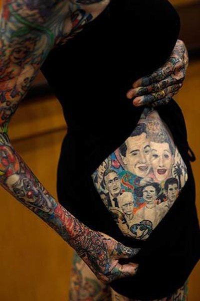 全球纹身第一女人:全身95%的皮肤都纹身(高清