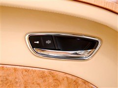 极尽奢华 实拍2011款宾利慕尚Mulsanne