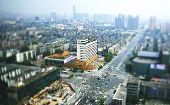 成都饭店周边百米内禁停车 并将临时交通管制