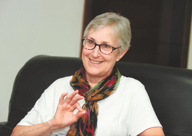 美国老太徒步蜀道12次 被聘为剑门蜀道国际大使(图)